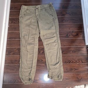 American Eagle Cargo Pants